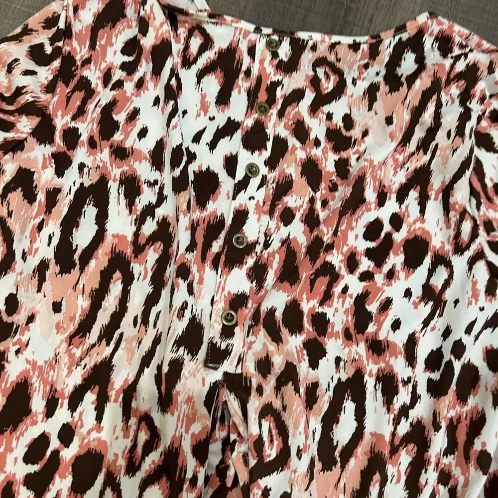 Touch blouse - Picture 3 of 3